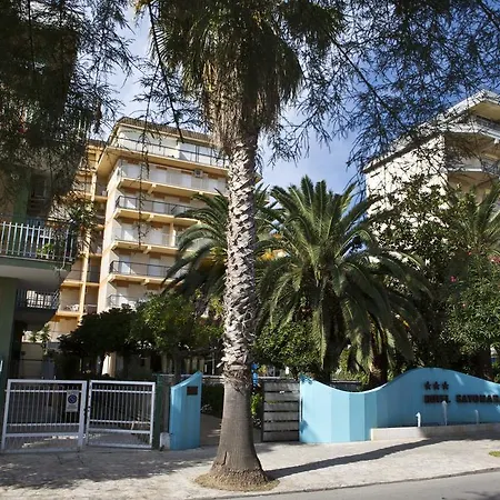 فندق Sayonara 3*