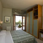 Hotel Sayonara 3*